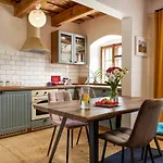 Kristian - House And Garden By Kh Feriehus Český Krumlov