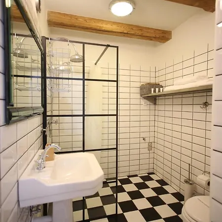 بيت للعطل Kristian - House And Garden By Kh *