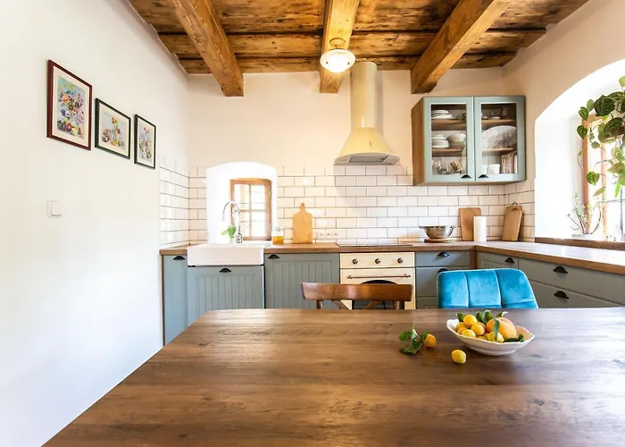 Kristian - House And Garden By Kh