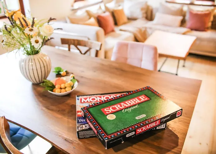 Kristian - House And Garden By Kh * Český Krumlov