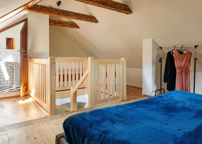 Kristian - House And Garden By Kh *