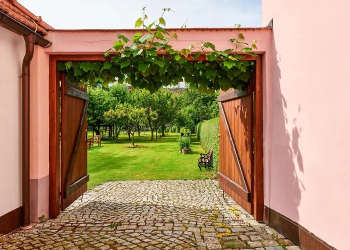 Kristian - House And Garden By Kh *