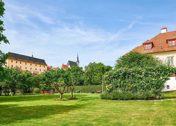 Kristian - House And Garden By Kh Český Krumlov